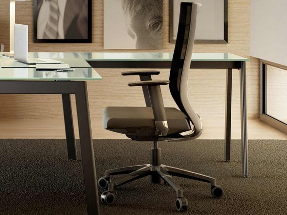 Retour secrétaire en verre pour bureau de direction M10