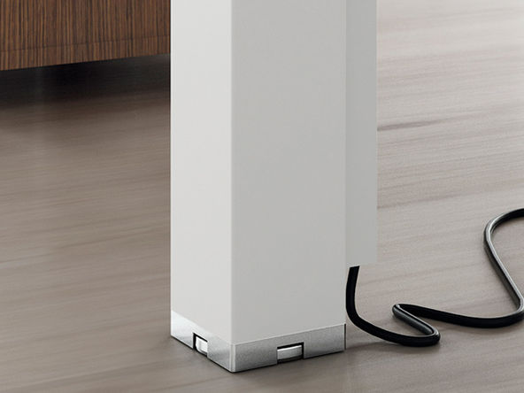 Goulotte verticale pour bureaux Asset 4X/ Be.1/ Pop Easy/ Pop Square/ Pop Tee Frezza