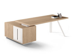 Bureau de direction sur crédence Forté K