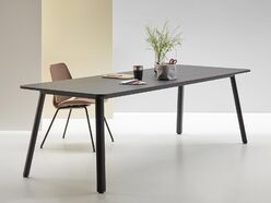 Bureau de direction Tknika en placage bois