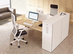 Bureau bench 2 personnes Gradia Plus sur armoires extractibles