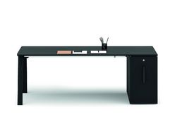Bureau de direction Gradia Plus sur caisson extractible