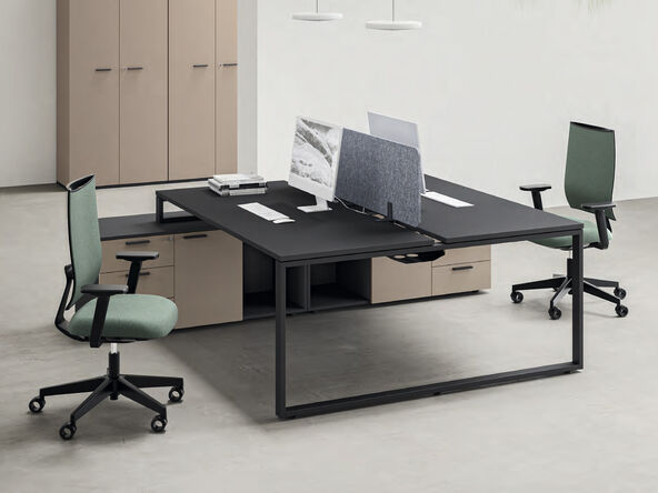 Bureau bench 2 personnes Lite O sur crédence