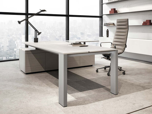 Bureau d'exception Ono 4X sur crédence