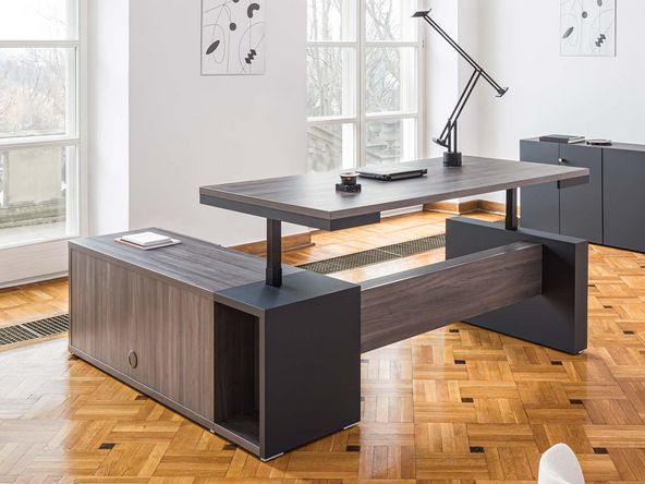 Bureau de direction sur crédence Mito avec réglage en hauteur électrique