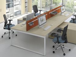 Bureau bench 4 personnes Phoenix sur crédence