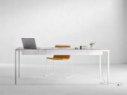 Bureau individuel Dry
