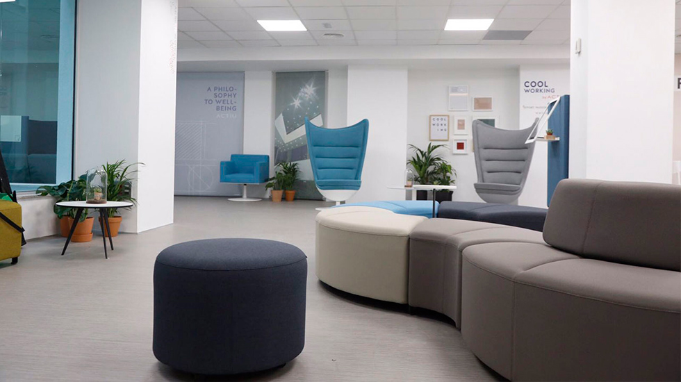 Banquettes et poufs modulables Bend