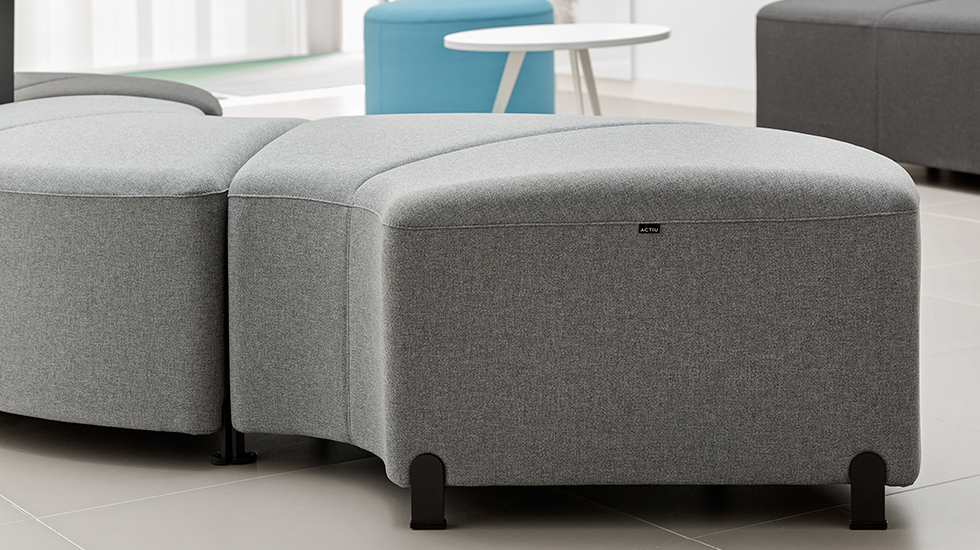 Banquettes et poufs modulables Bend