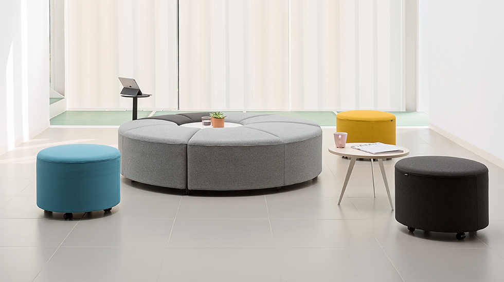 POUFS ET BANCS, Banc 3 Places Millepiedi avec Tablette latérale, Mobilier  de bureau