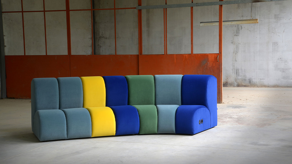 Banquette Nibbler