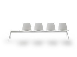 Chaises sur poutre Unnia