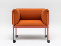 Fauteuil Stilt à roulettes