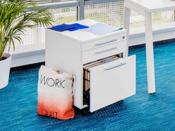 Caisson mobile 2 tiroirs DS avec plumier MDD