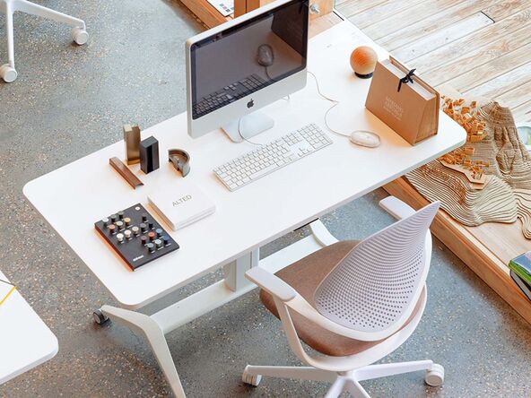 Table rabattable et réglable en hauteur Dimmer sur roulettes