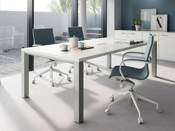 Table de réunion Asset 4X